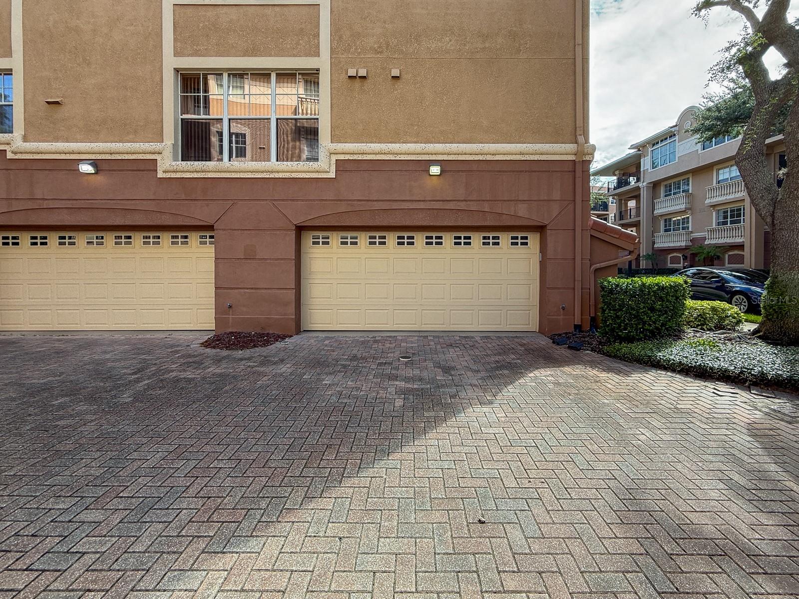 Image 21 of 32 For 913 Lotus Vista Drive 302