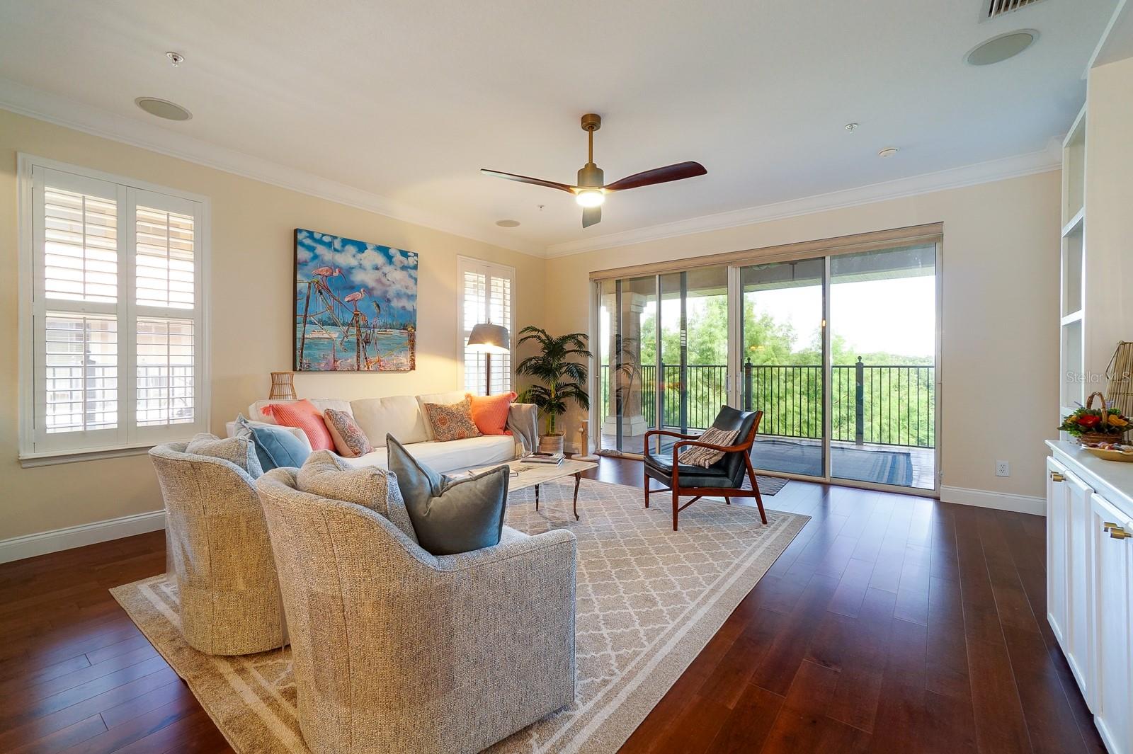 Image 3 of 32 For 913 Lotus Vista Drive 302