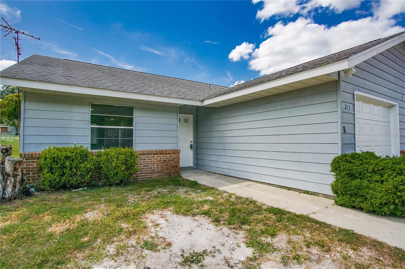 Image 3 of 22 For 213 Fern Court