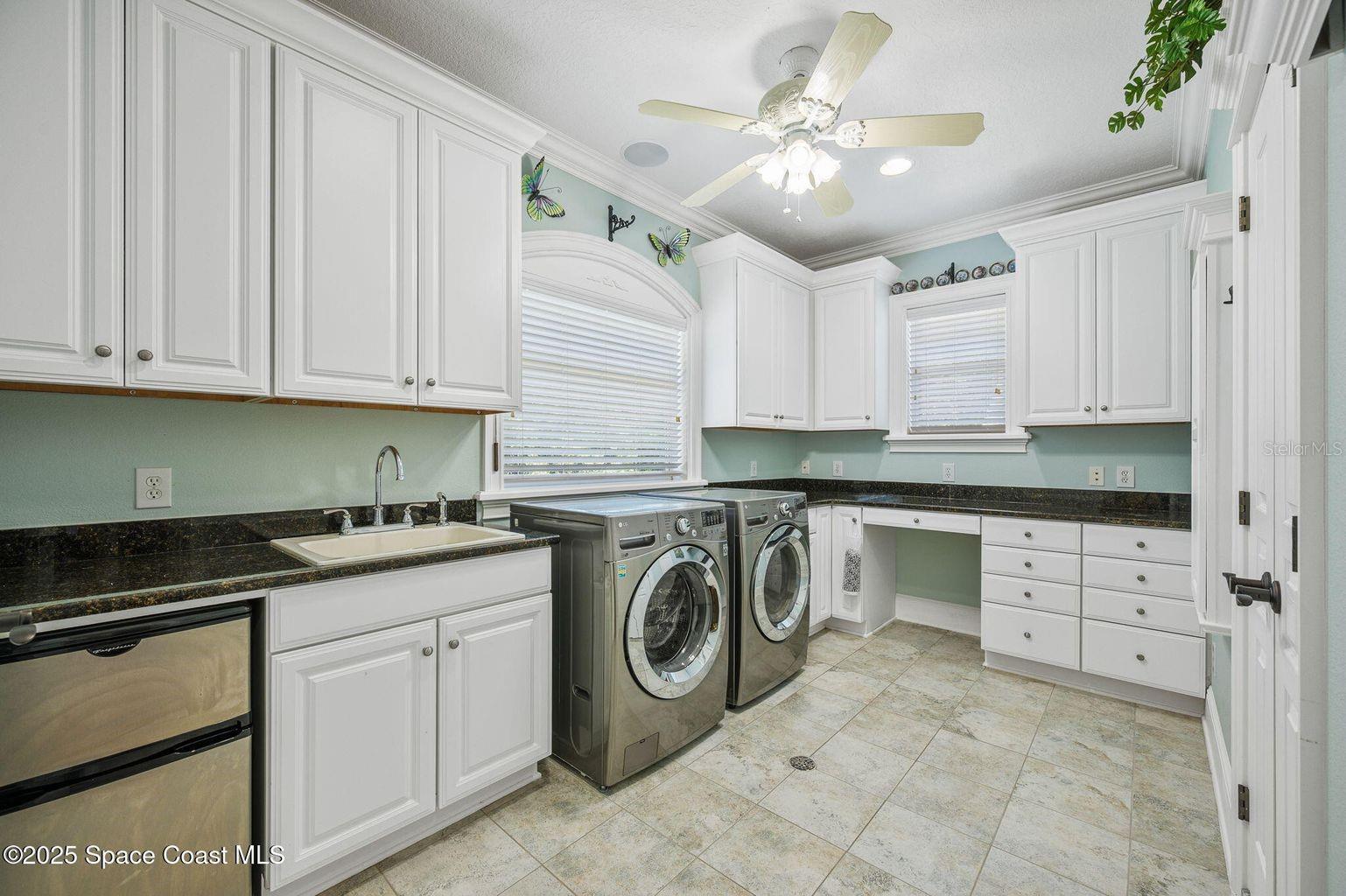 Image 28 of 40 For 2503 Alanna Lane