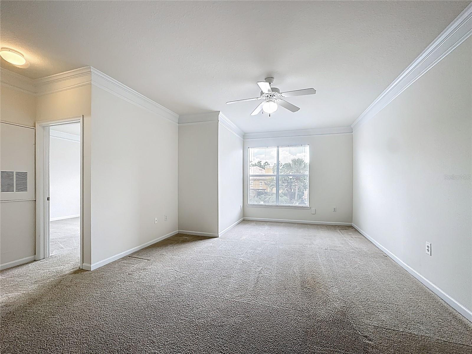 Image 13 of 38 For 8801 Villa View Circle 202