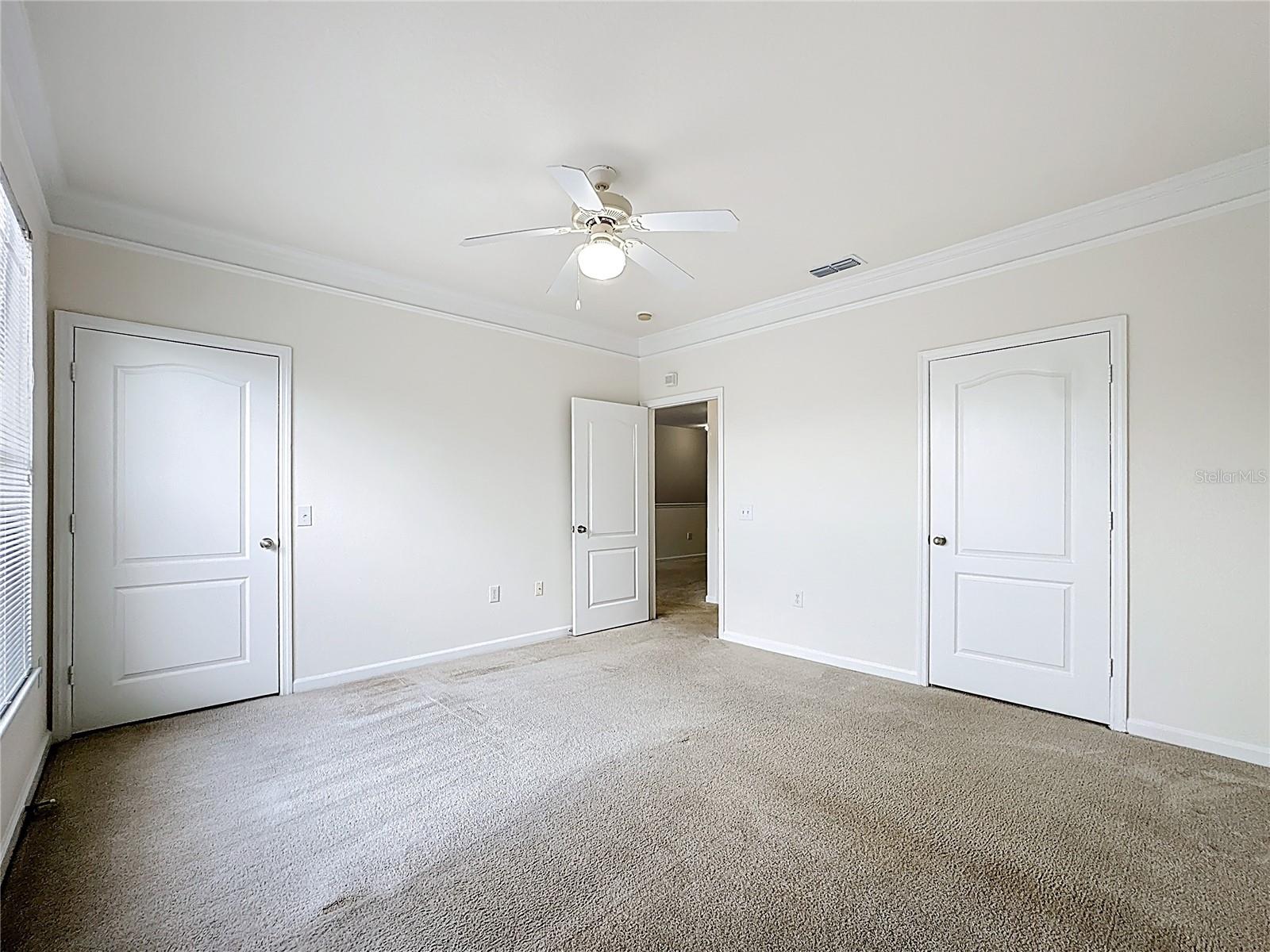 Image 18 of 38 For 8801 Villa View Circle 202
