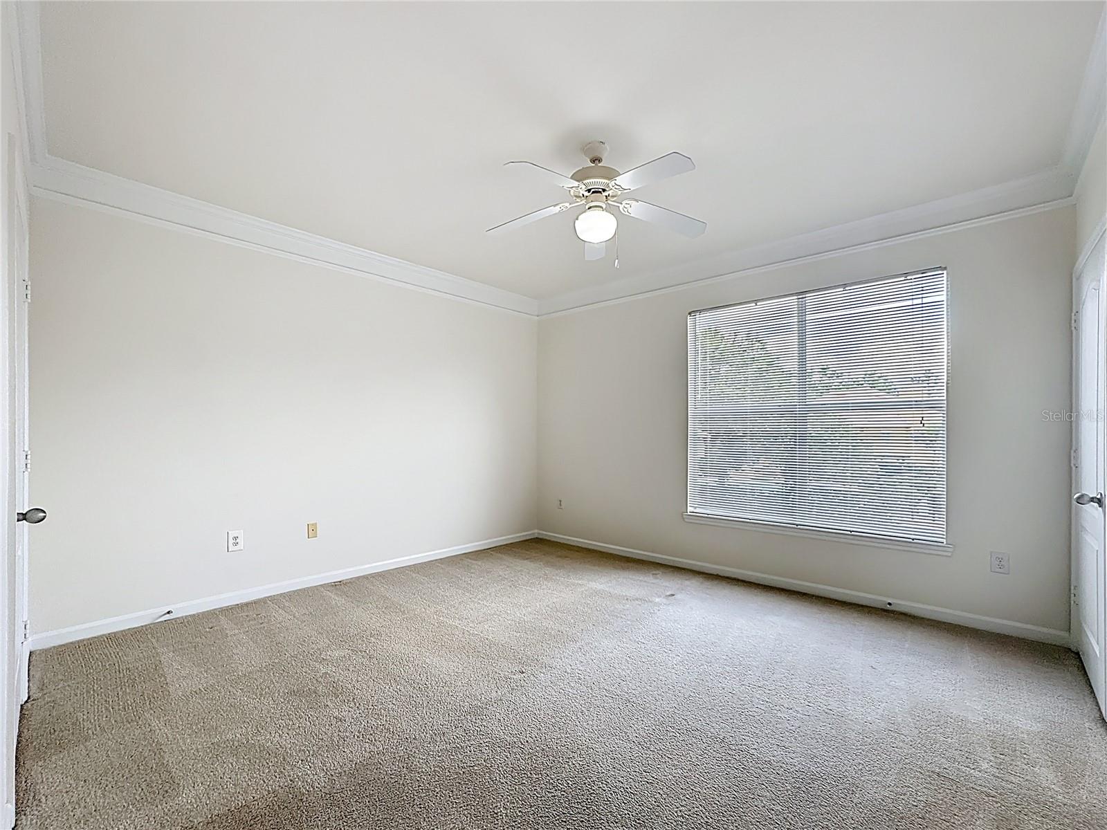 Image 20 of 38 For 8801 Villa View Circle 202
