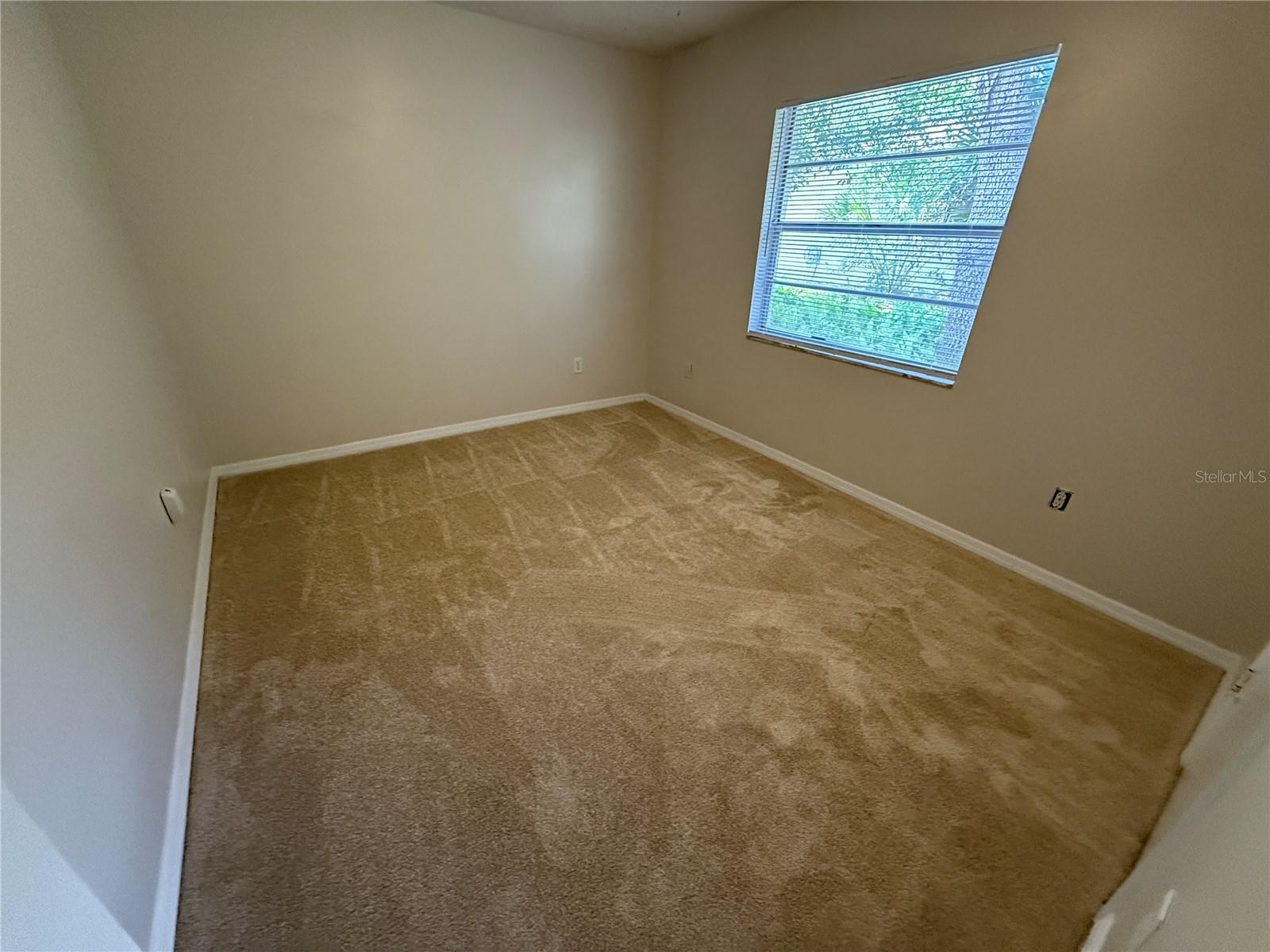 Image 11 of 12 For 110 Ludlow Drive