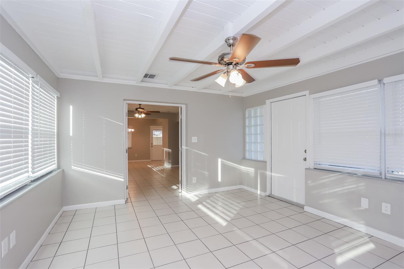 Image 2 of 16 For 1301 Farragut Drive N