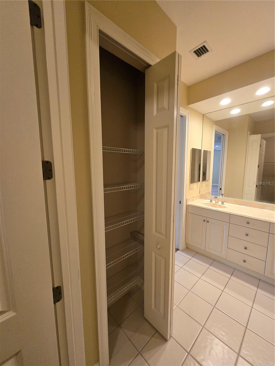 Image 21 of 33 For 600 Mulberry Avenue 3110