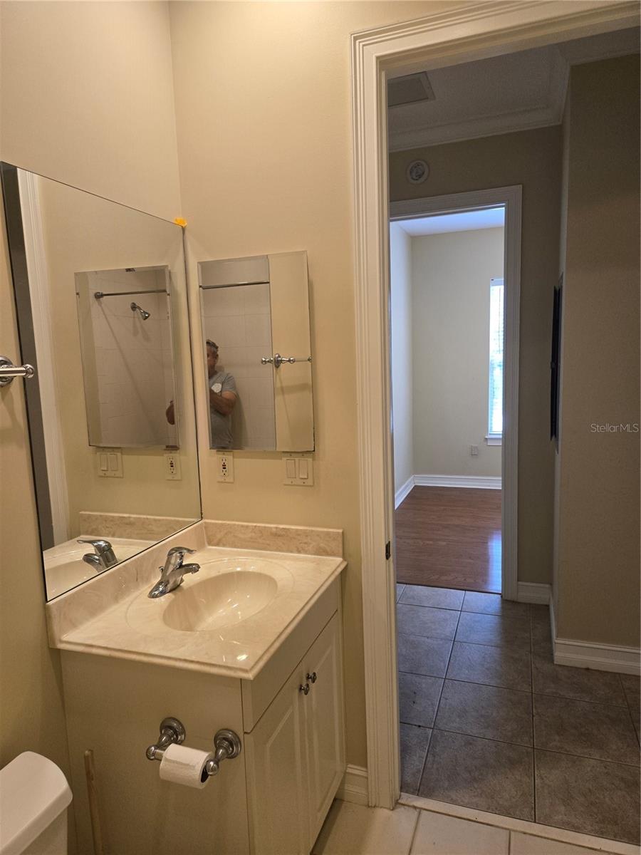 Image 29 of 33 For 600 Mulberry Avenue 3110