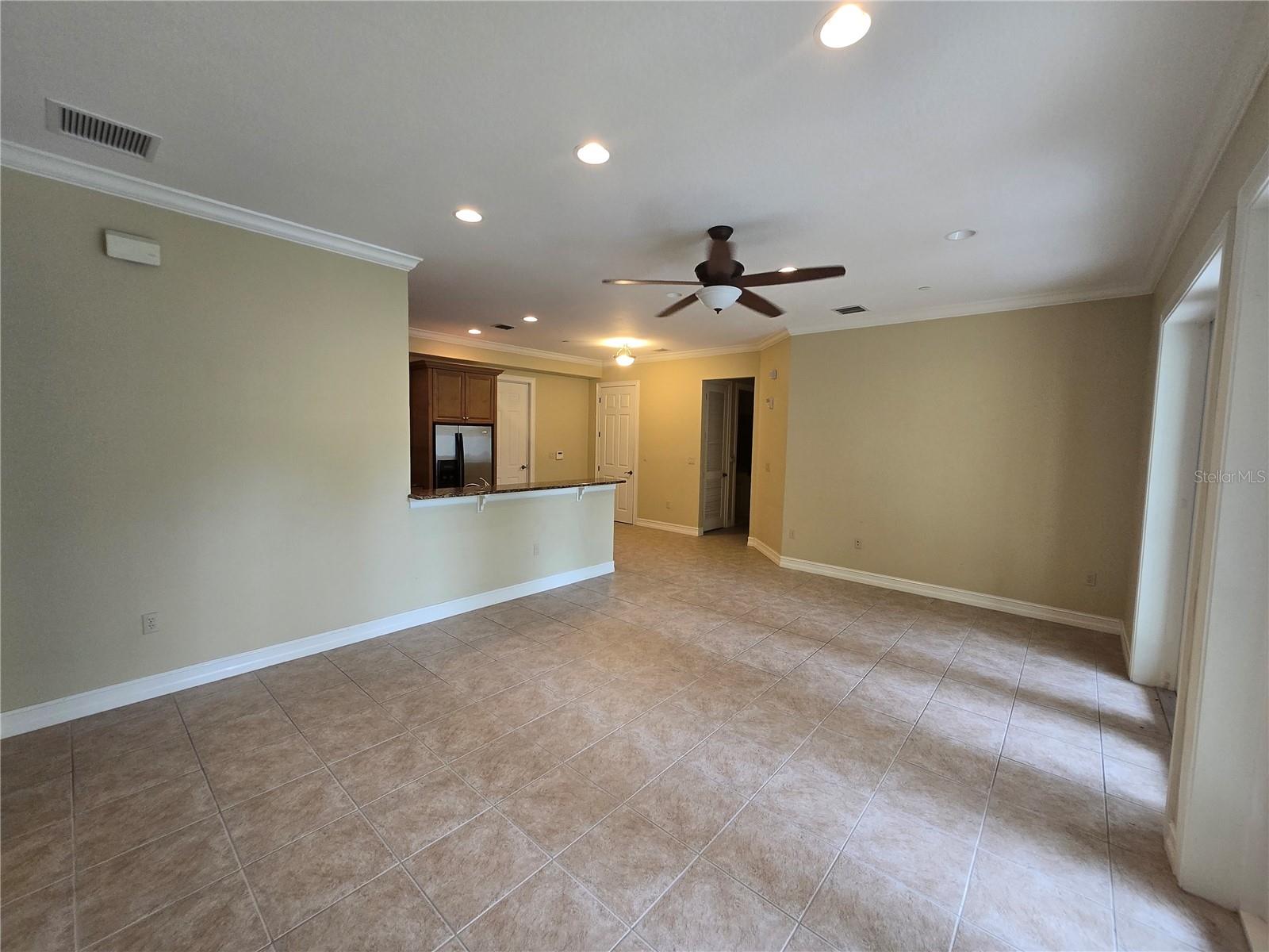 Image 7 of 33 For 600 Mulberry Avenue 3110
