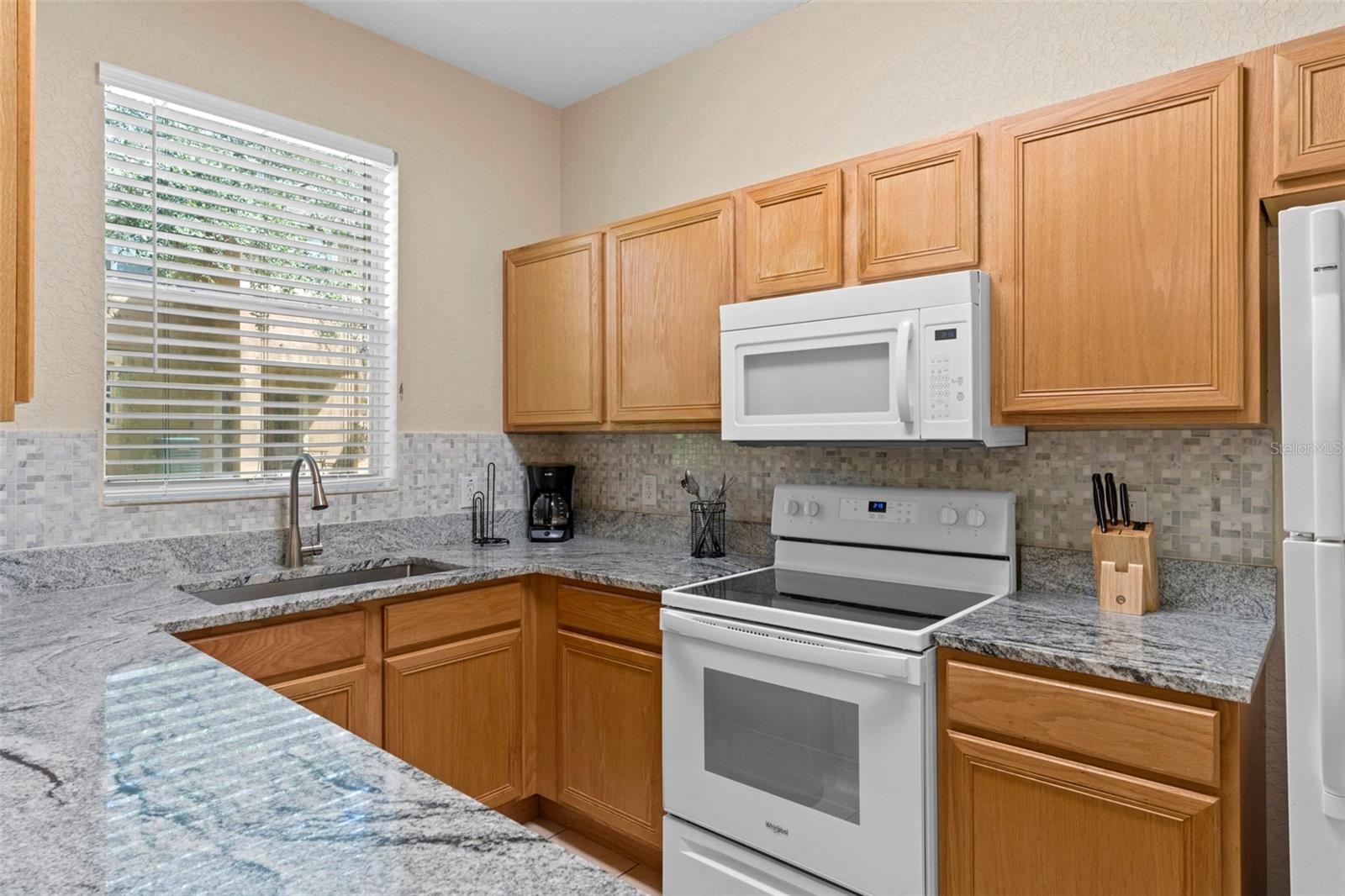 Image 9 of 49 For 234 Cambria Avenue