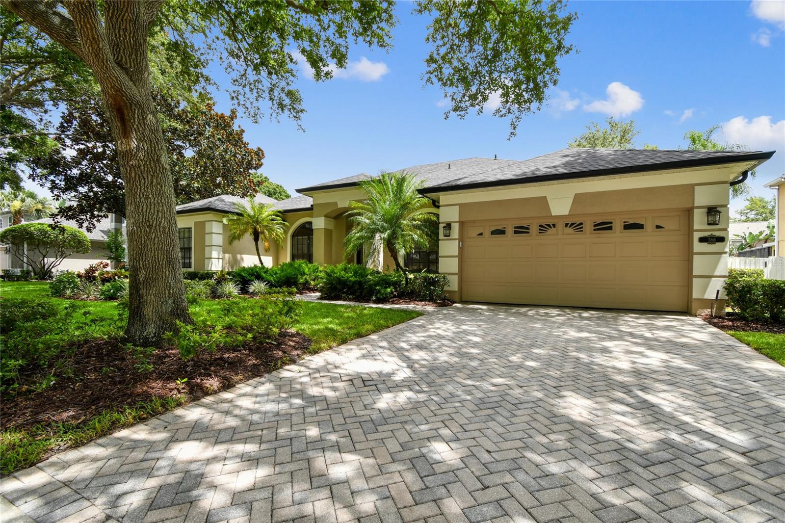 Image 4 of 50 For 386 Baymoor Way