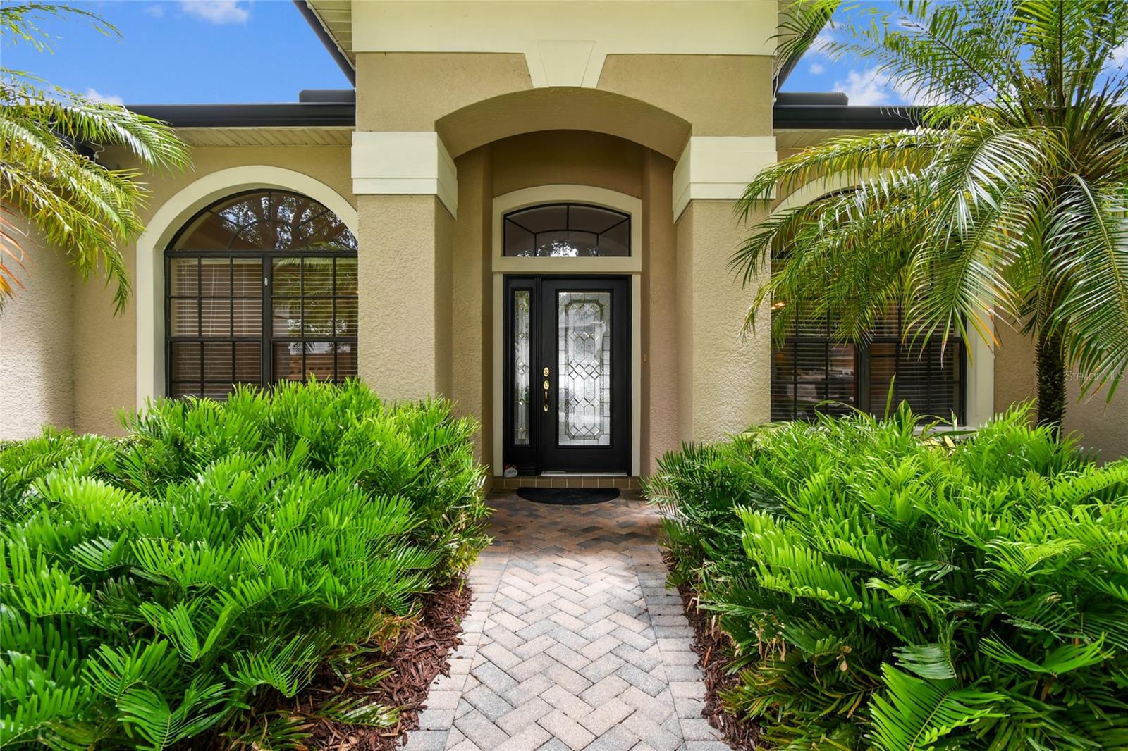 Image 5 of 50 For 386 Baymoor Way