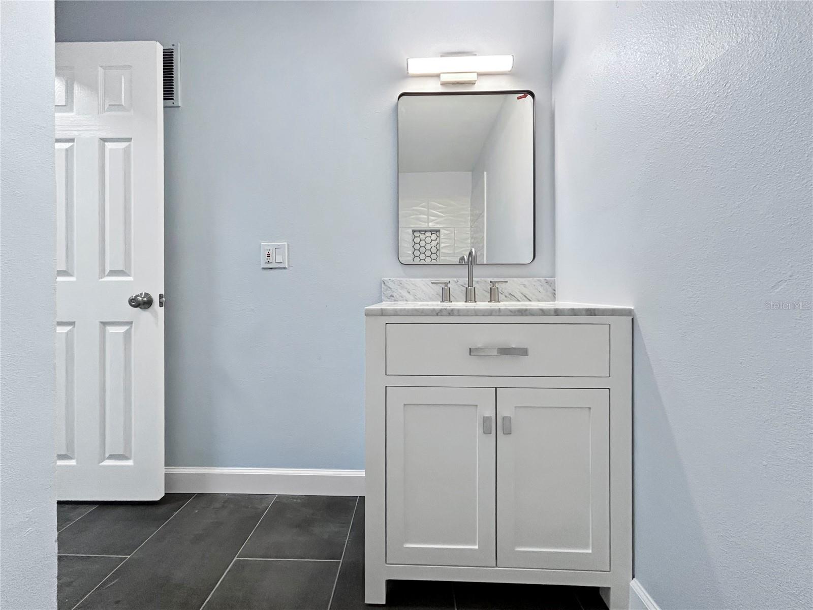 Image 19 of 28 For 3006 Idlewild Avenue