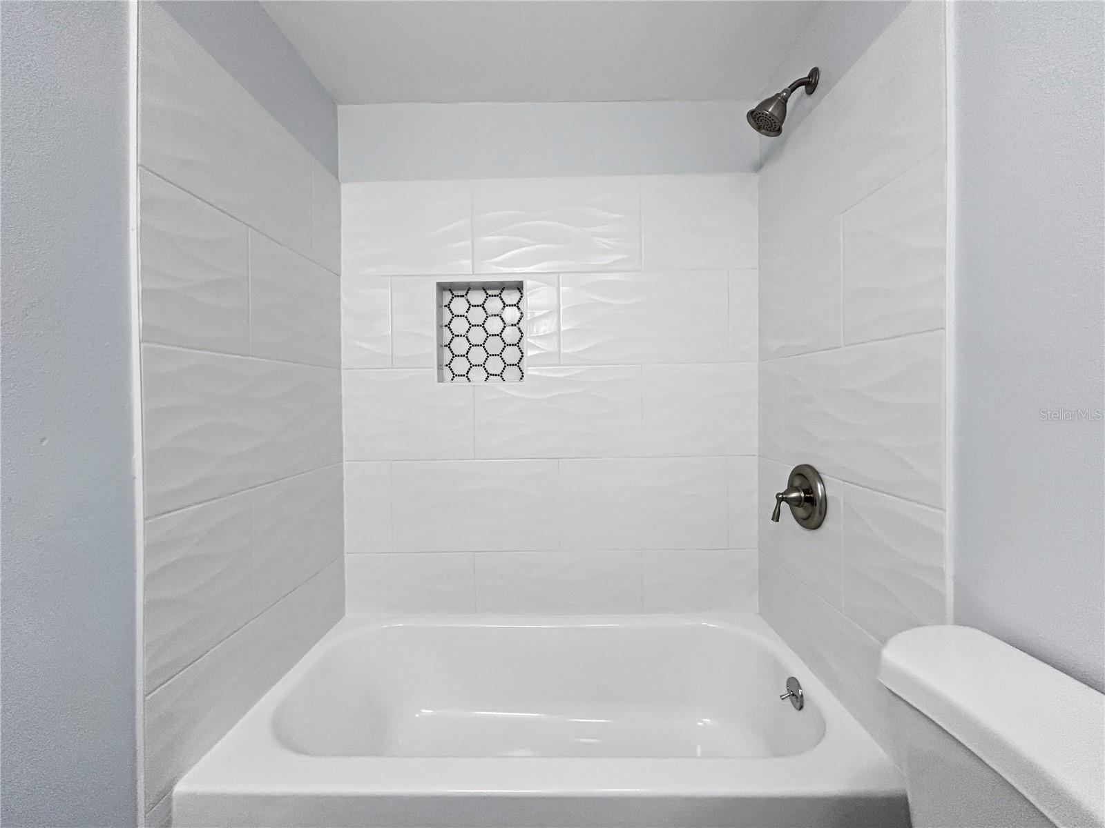 Image 20 of 28 For 3006 Idlewild Avenue