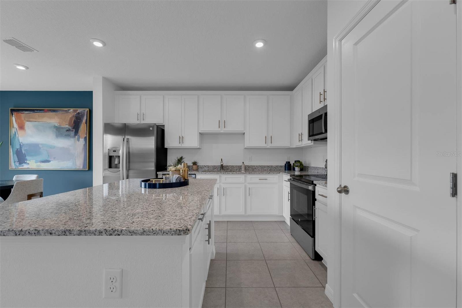 Image 5 of 43 For 3336 Thicket Street