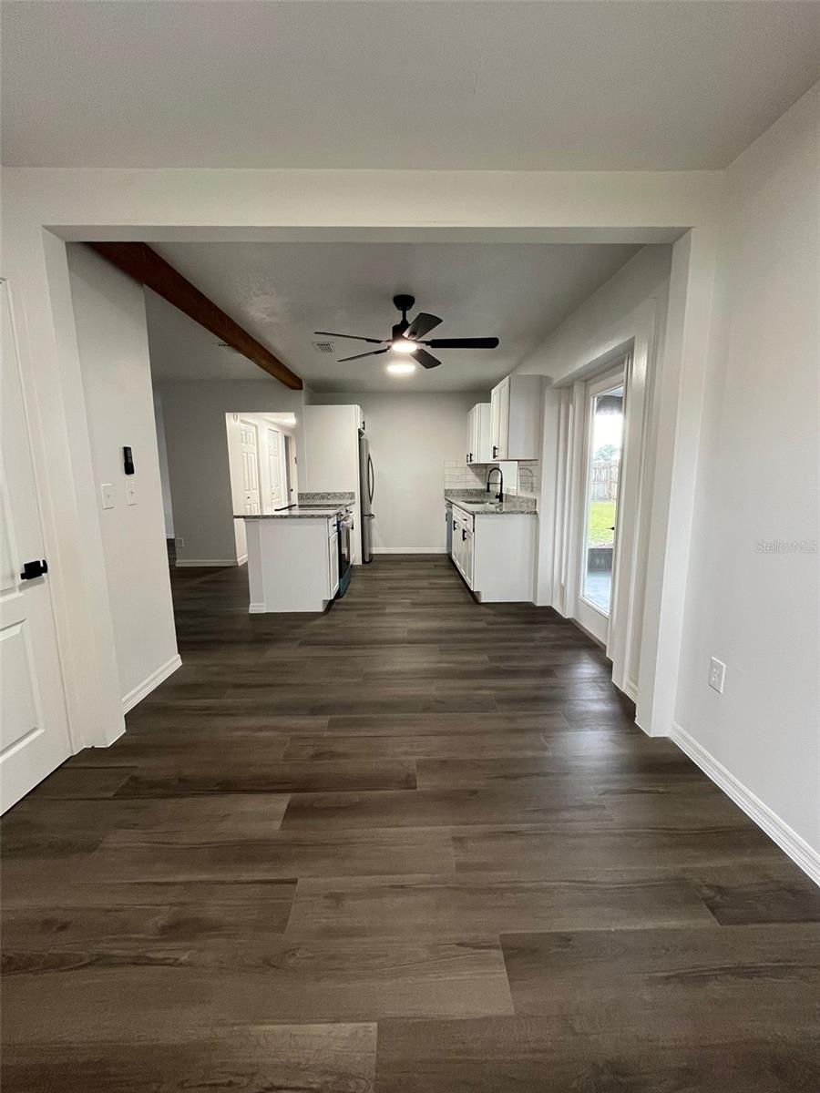 Image 9 of 34 For 1246 Oleander Street