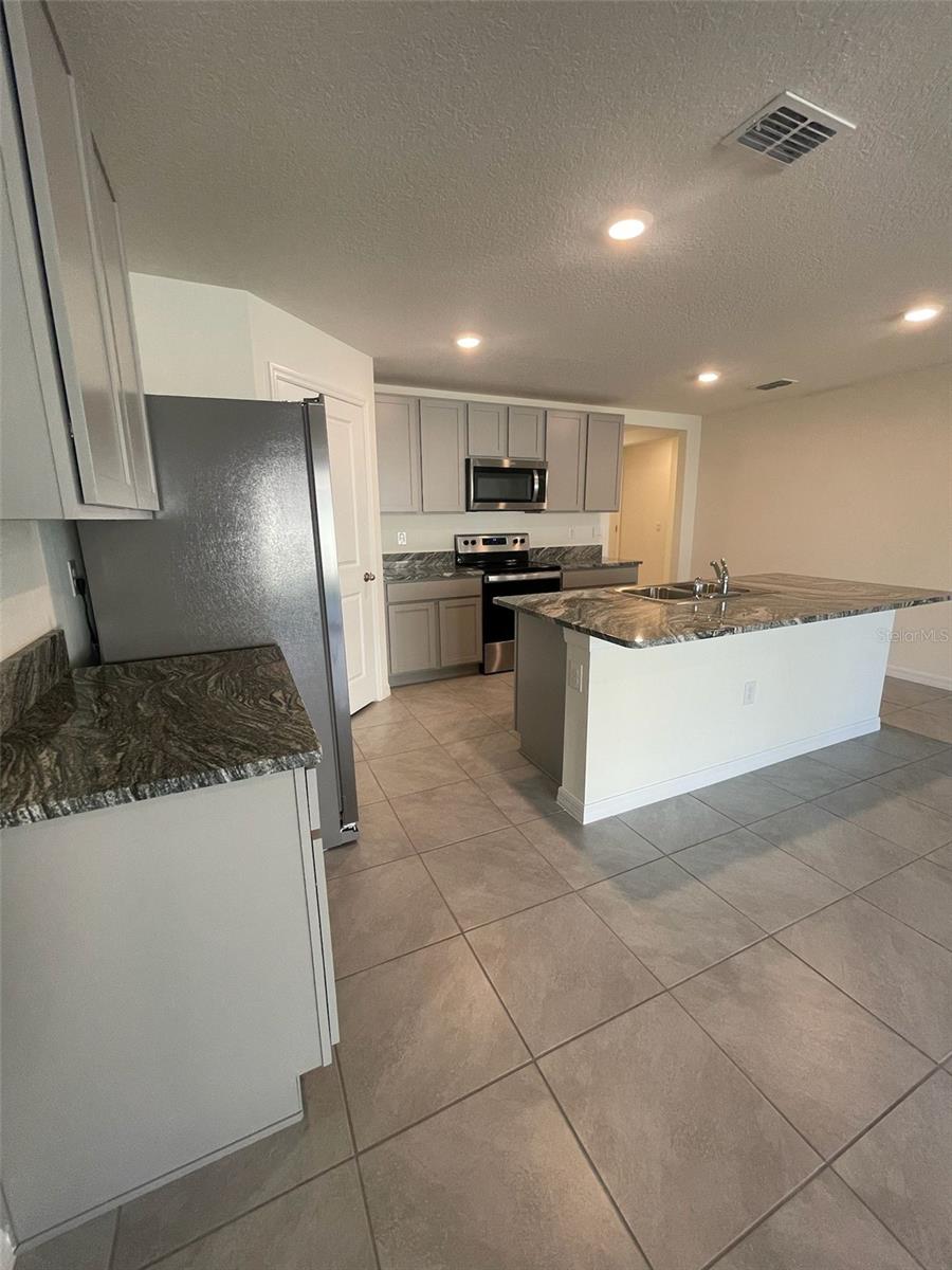 Image 4 of 24 For 6961 111th Lane