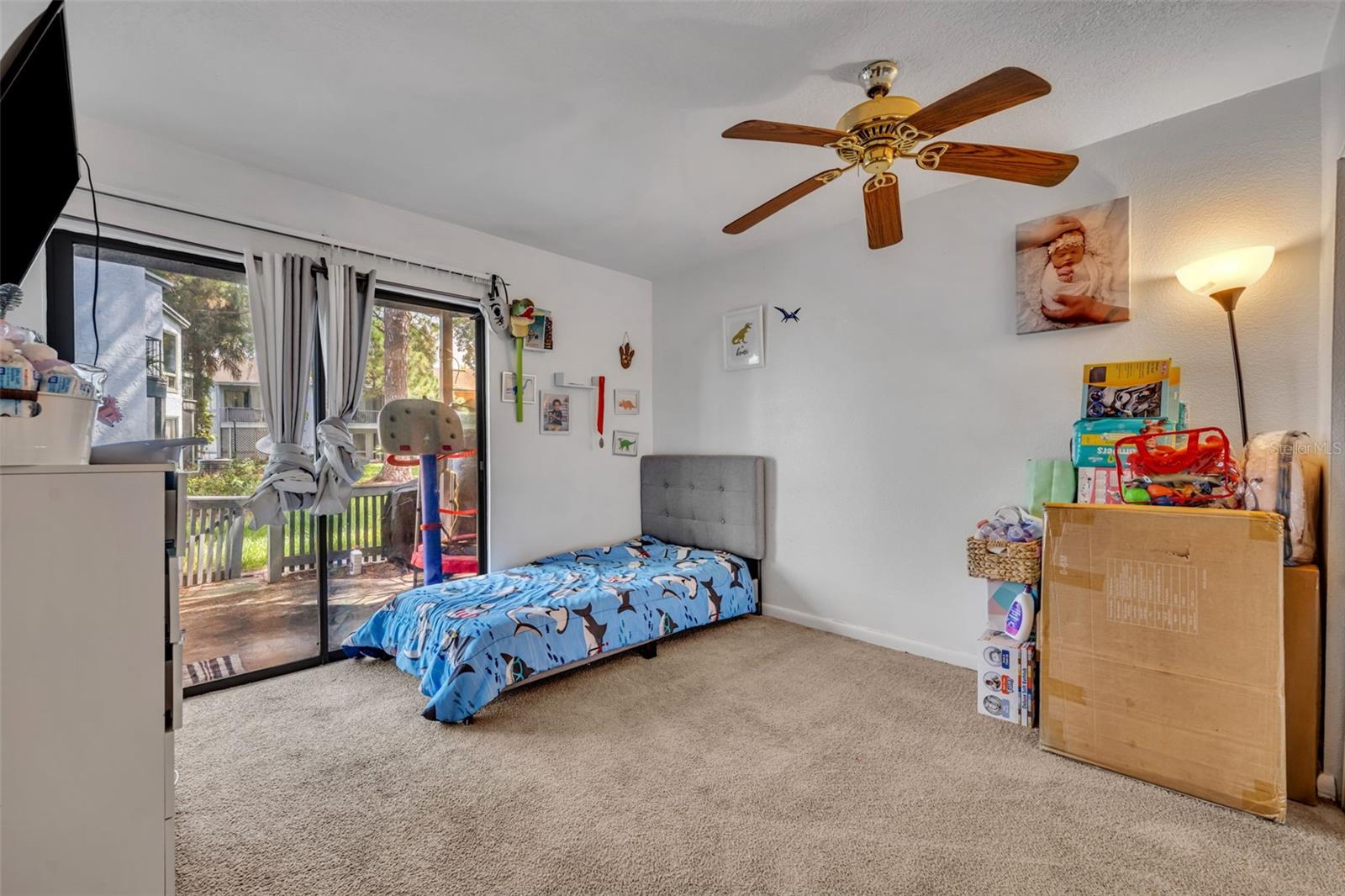 Image 17 of 21 For 2713 Lemontree Lane  17-d