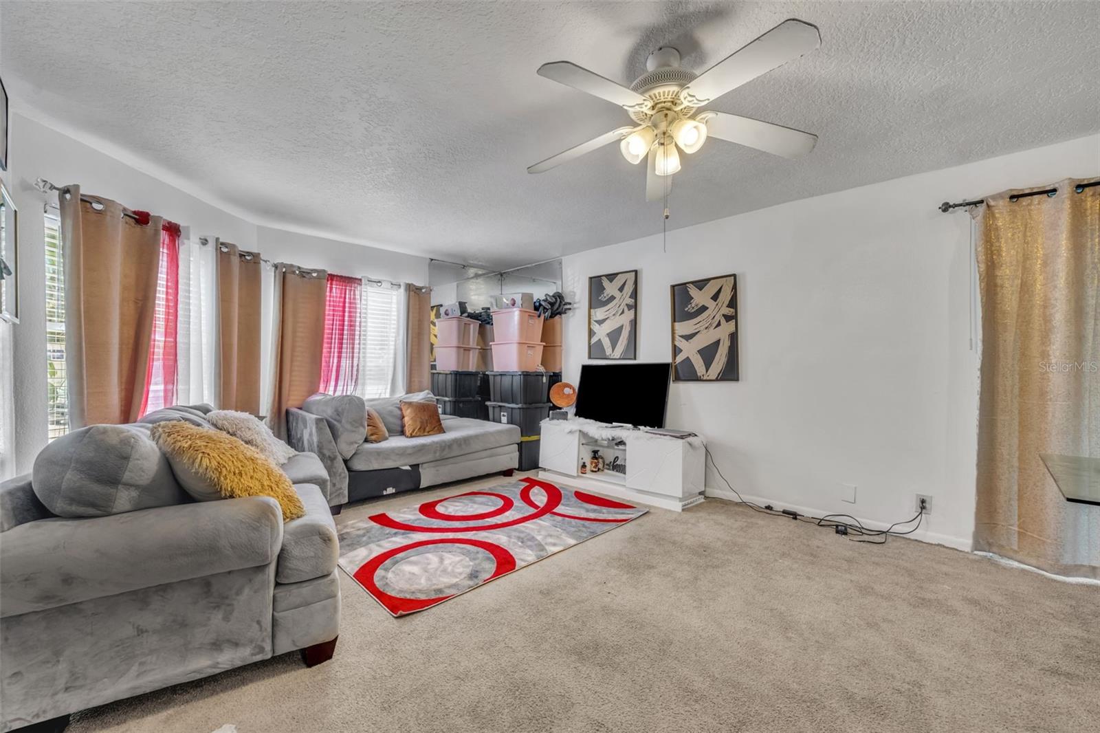 Image 5 of 21 For 2713 Lemontree Lane  17-d