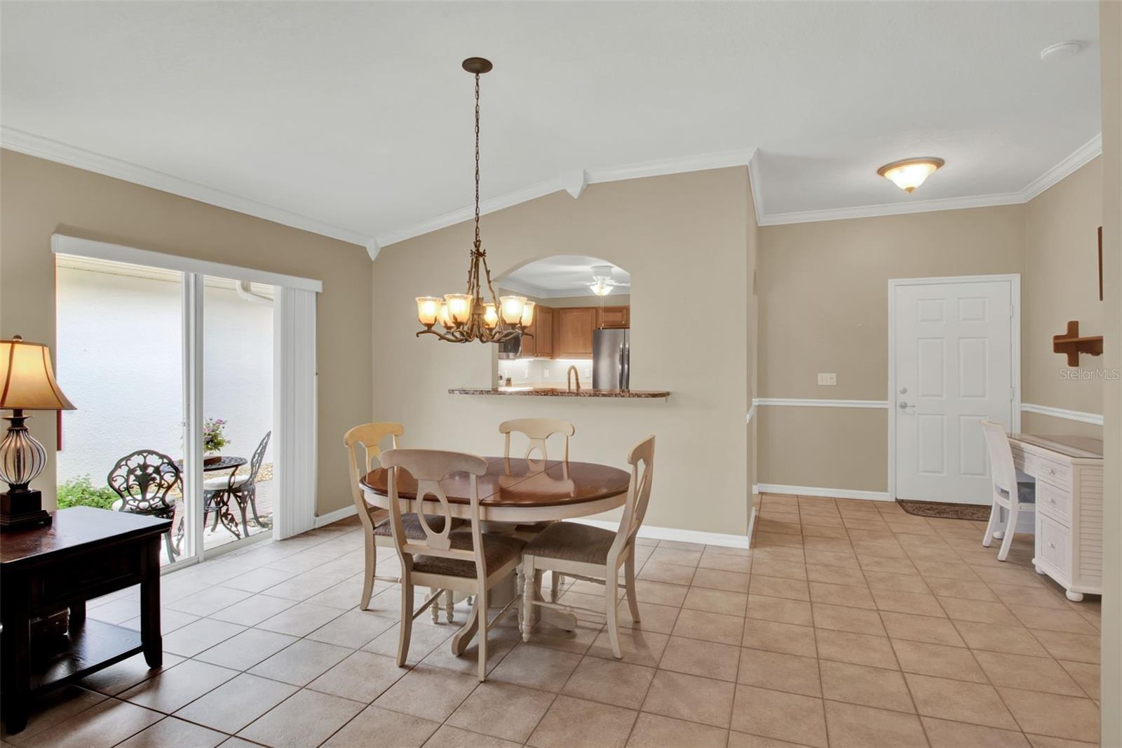 Image 5 of 45 For 3372 Livingston Way