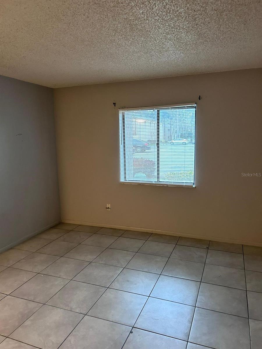 Image 2 of 27 For 144 Springwood Circle F