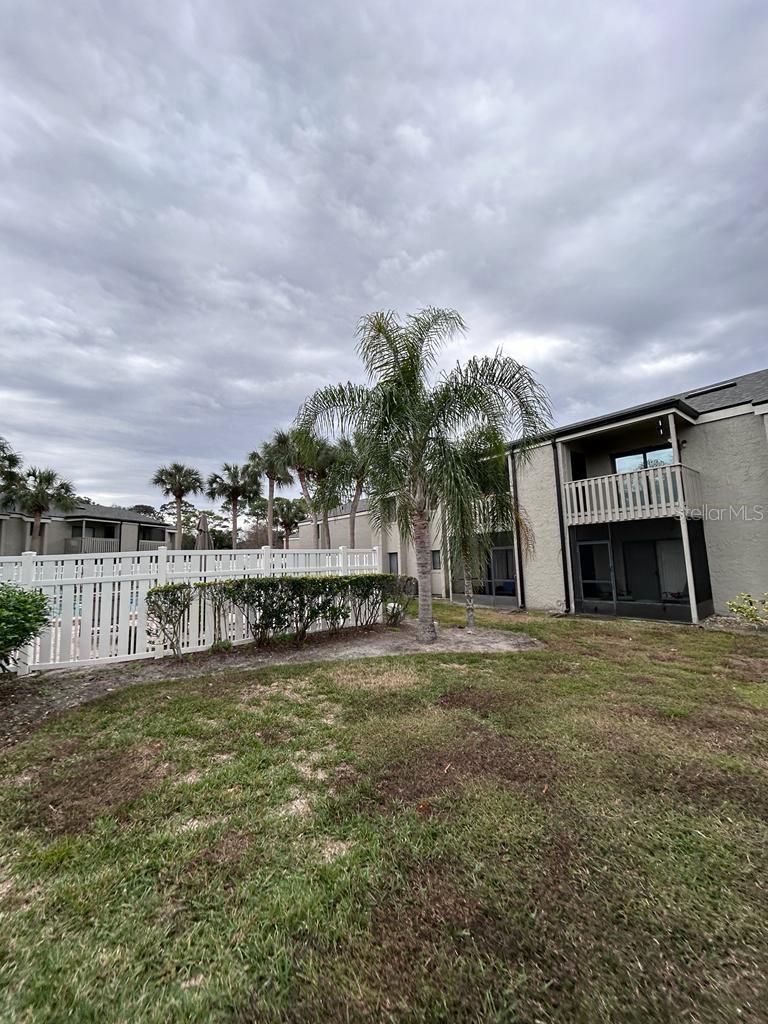 Image 22 of 27 For 144 Springwood Circle F