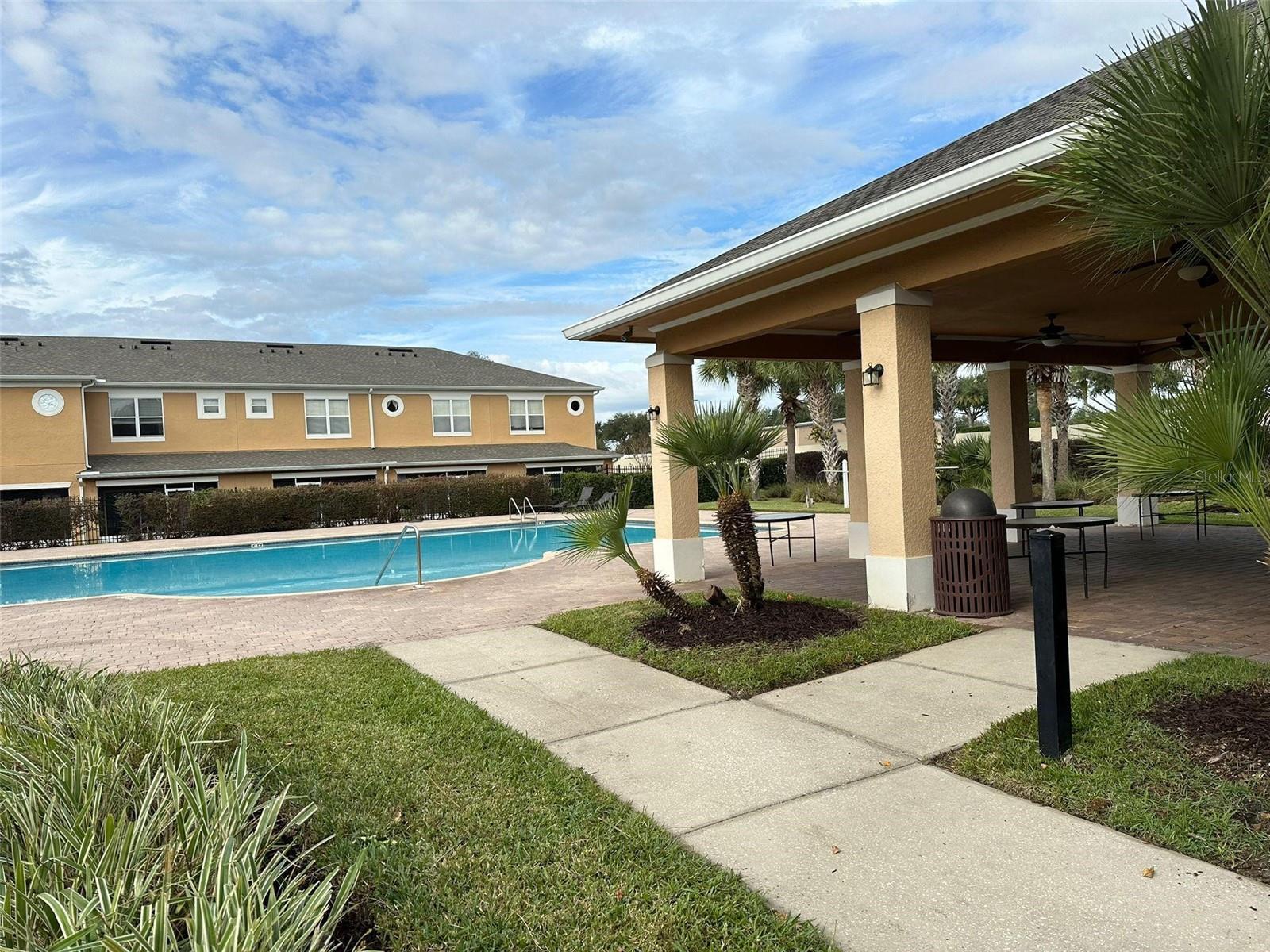 Image 4 of 20 For 1172 Chelsea Drive