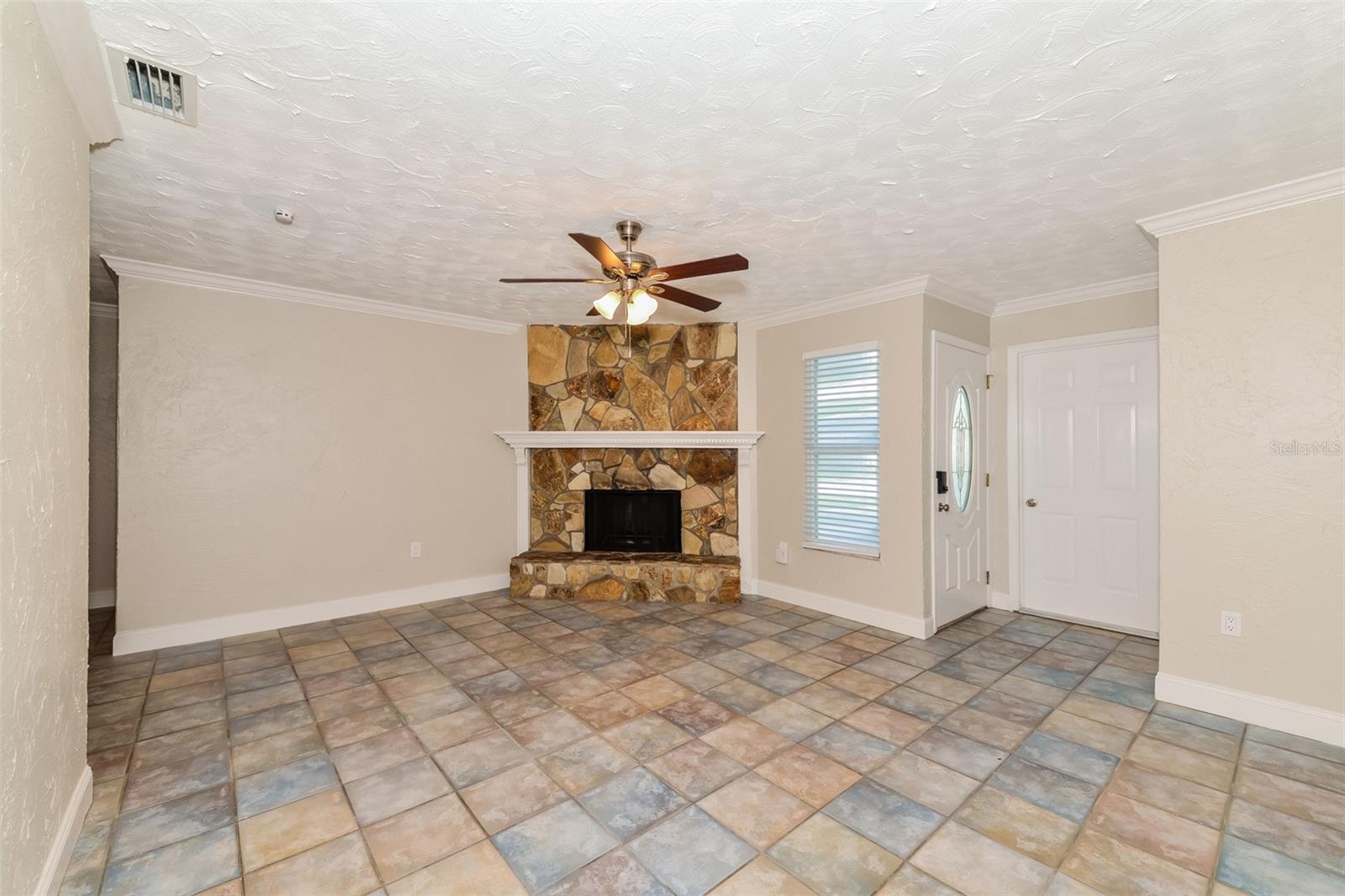 Image 3 of 16 For 7164 Mauna Loa Boulevard