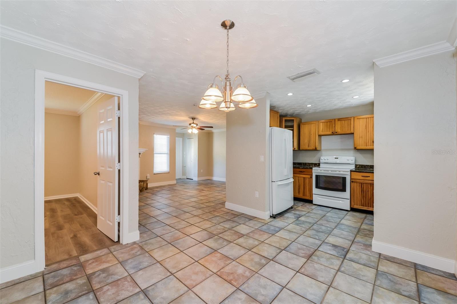Image 5 of 16 For 7164 Mauna Loa Boulevard