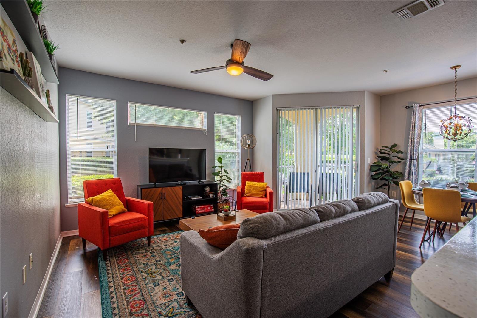 Image 3 of 38 For 8913 Legacy Court 111