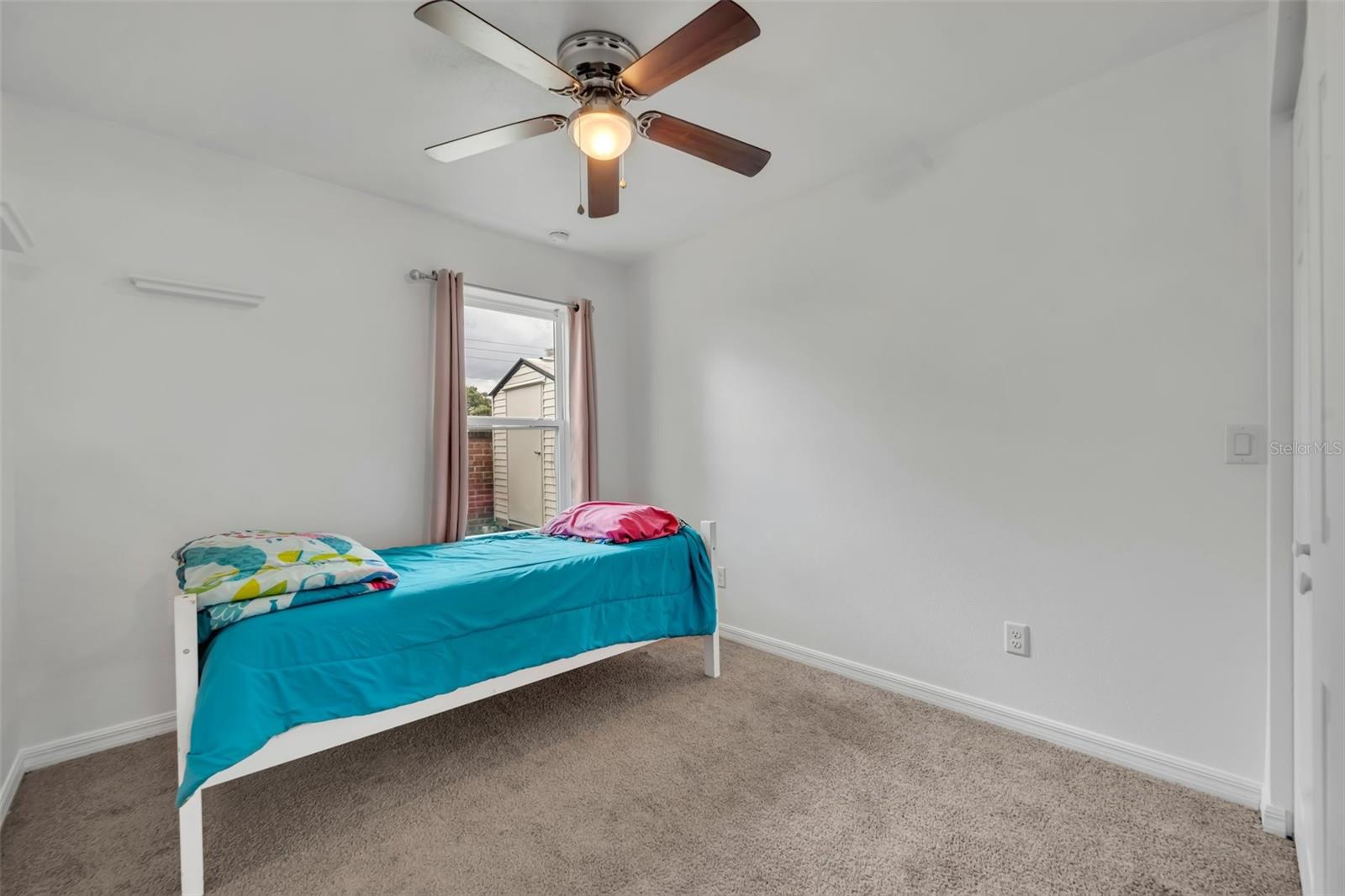 Image 22 of 35 For 9 Summerset Terrace