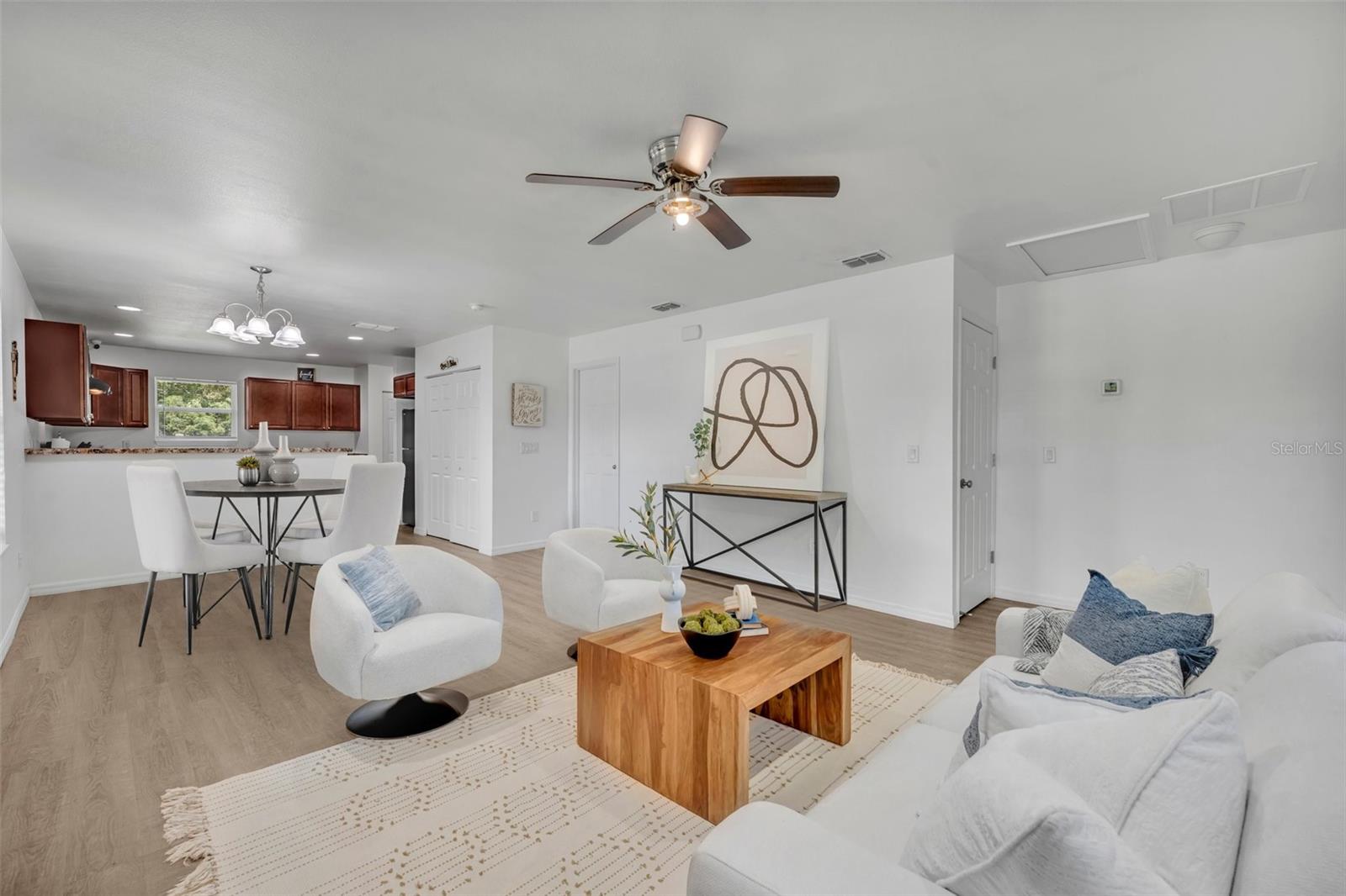Image 3 of 35 For 9 Summerset Terrace