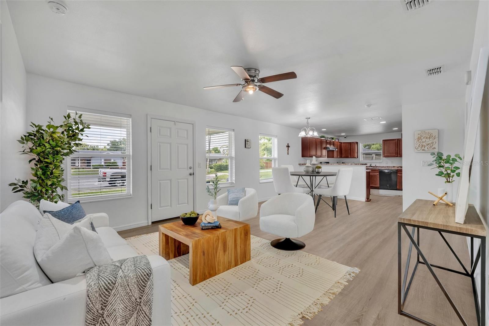 Image 5 of 35 For 9 Summerset Terrace