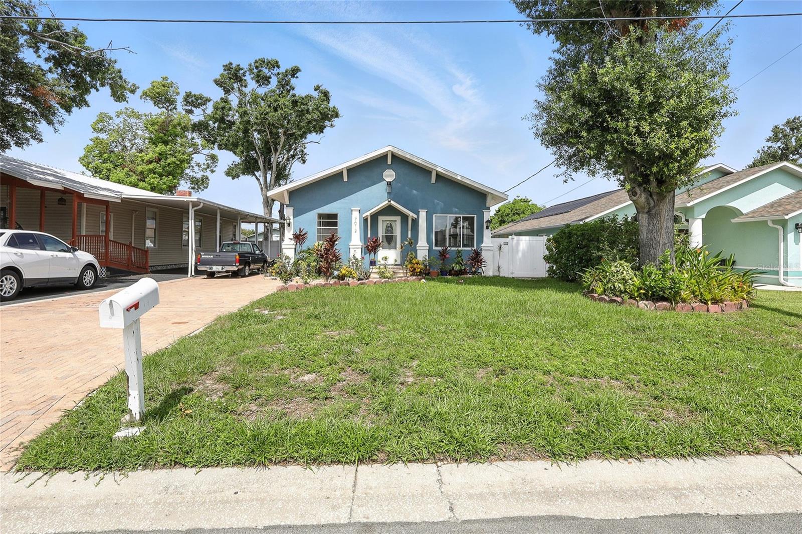 Image 3 of 33 For 7012 Hubert Avenue