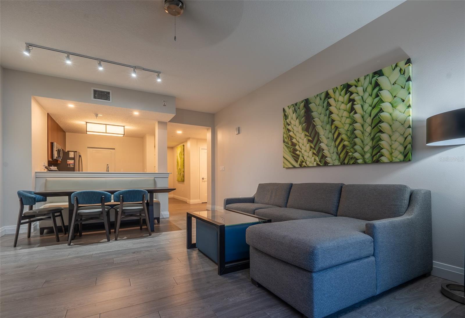 Image 12 of 51 For 14501 Grove Resort Avenue 2436