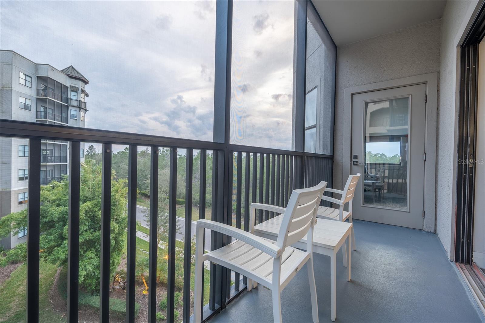 Image 39 of 51 For 14501 Grove Resort Avenue 2436
