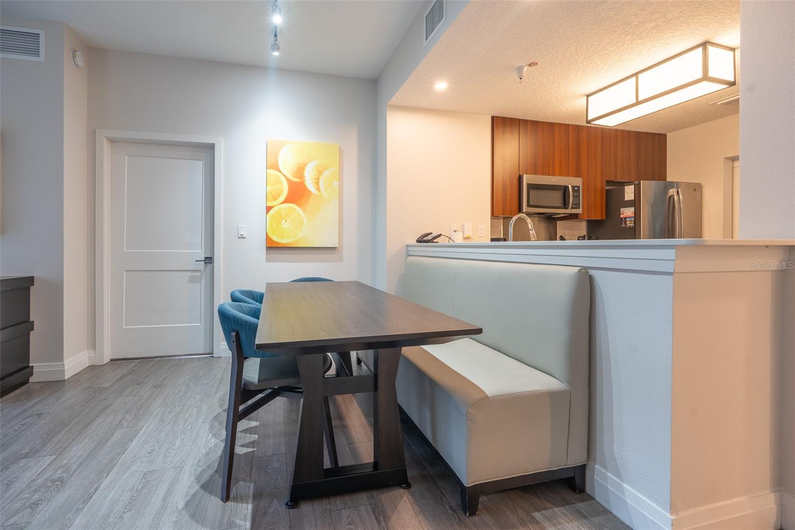 Image 8 of 51 For 14501 Grove Resort Avenue 2436