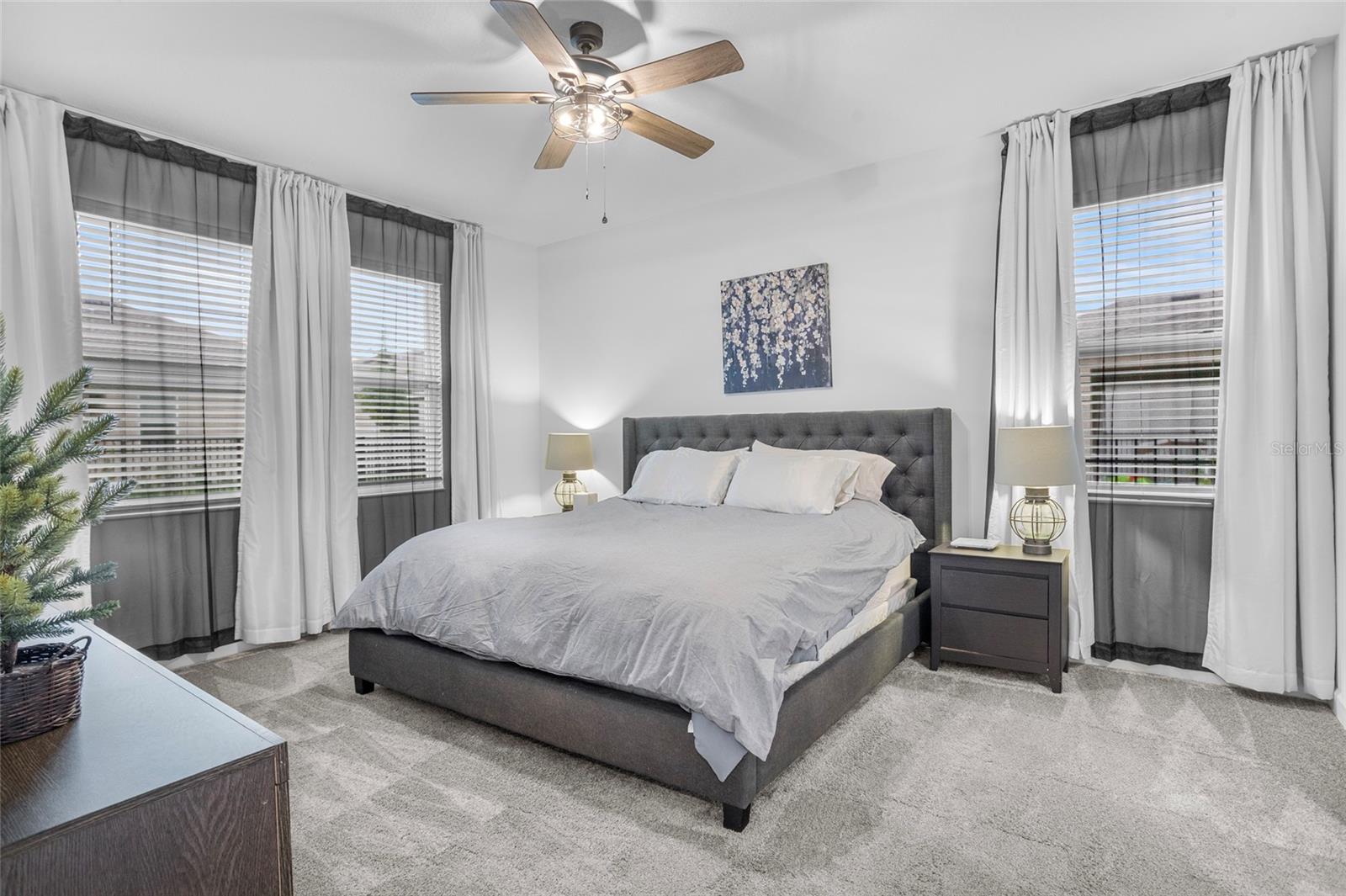 Image 17 of 41 For 11417 Rhyme Avenue