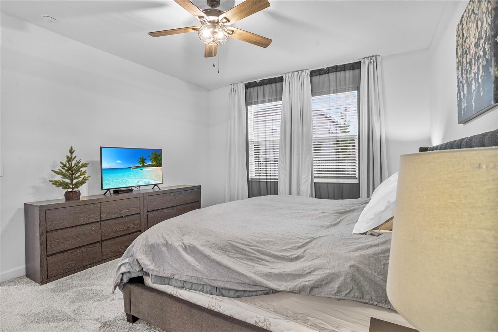 Image 18 of 41 For 11417 Rhyme Avenue