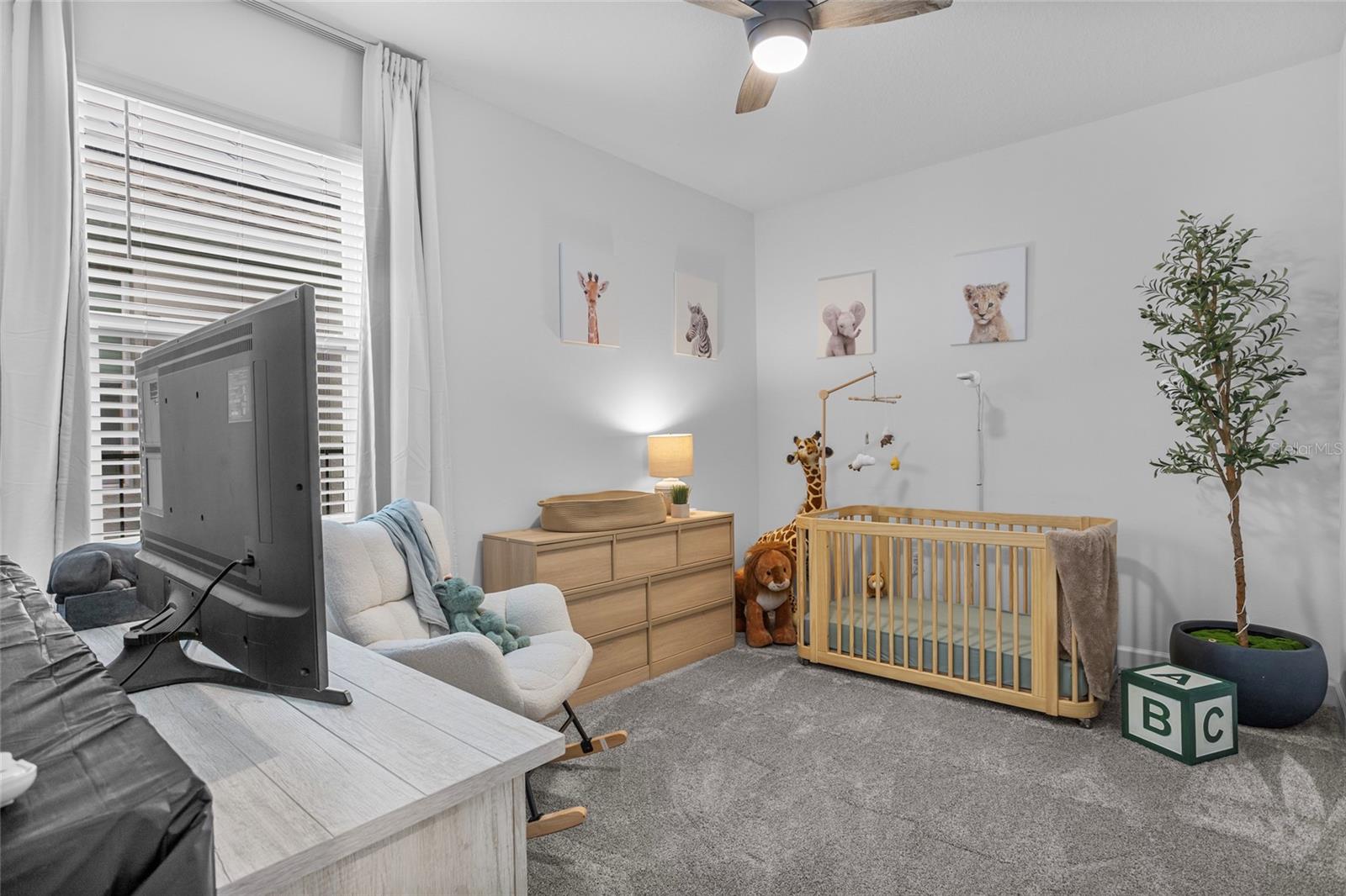 Image 26 of 41 For 11417 Rhyme Avenue