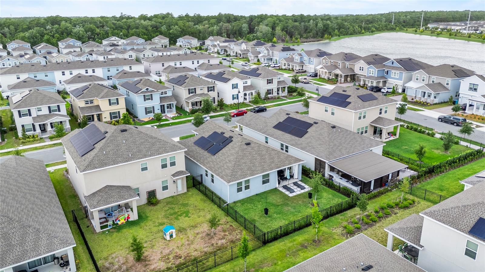 Image 36 of 41 For 11417 Rhyme Avenue