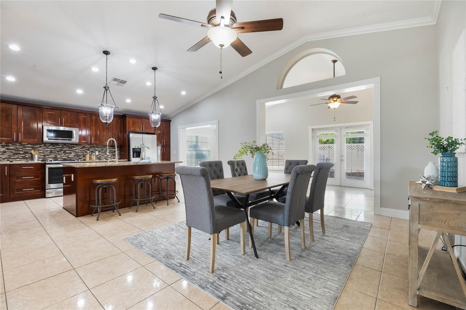 Image 12 of 50 For 11944 Cheltinham Drive