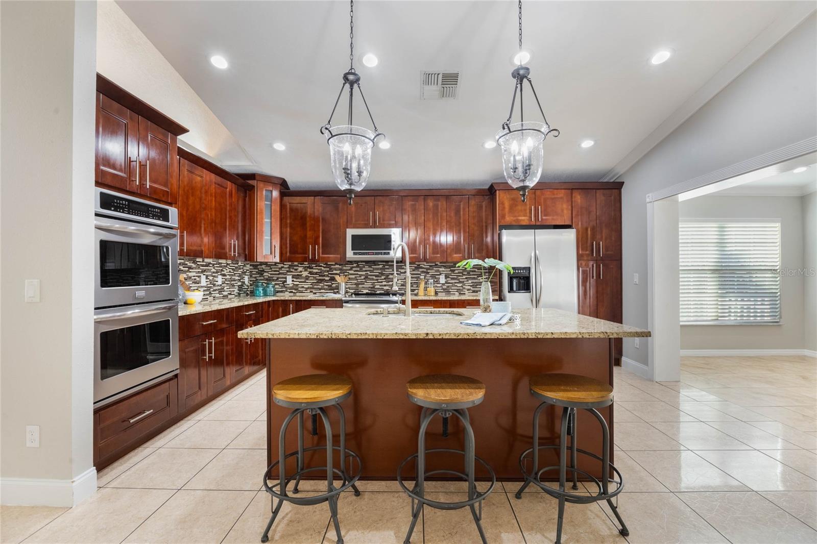 Image 17 of 50 For 11944 Cheltinham Drive
