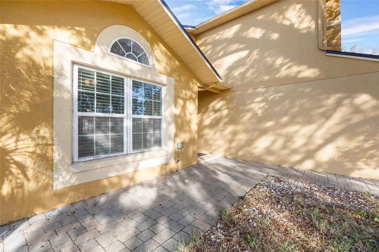 Image 2 of 50 For 11944 Cheltinham Drive