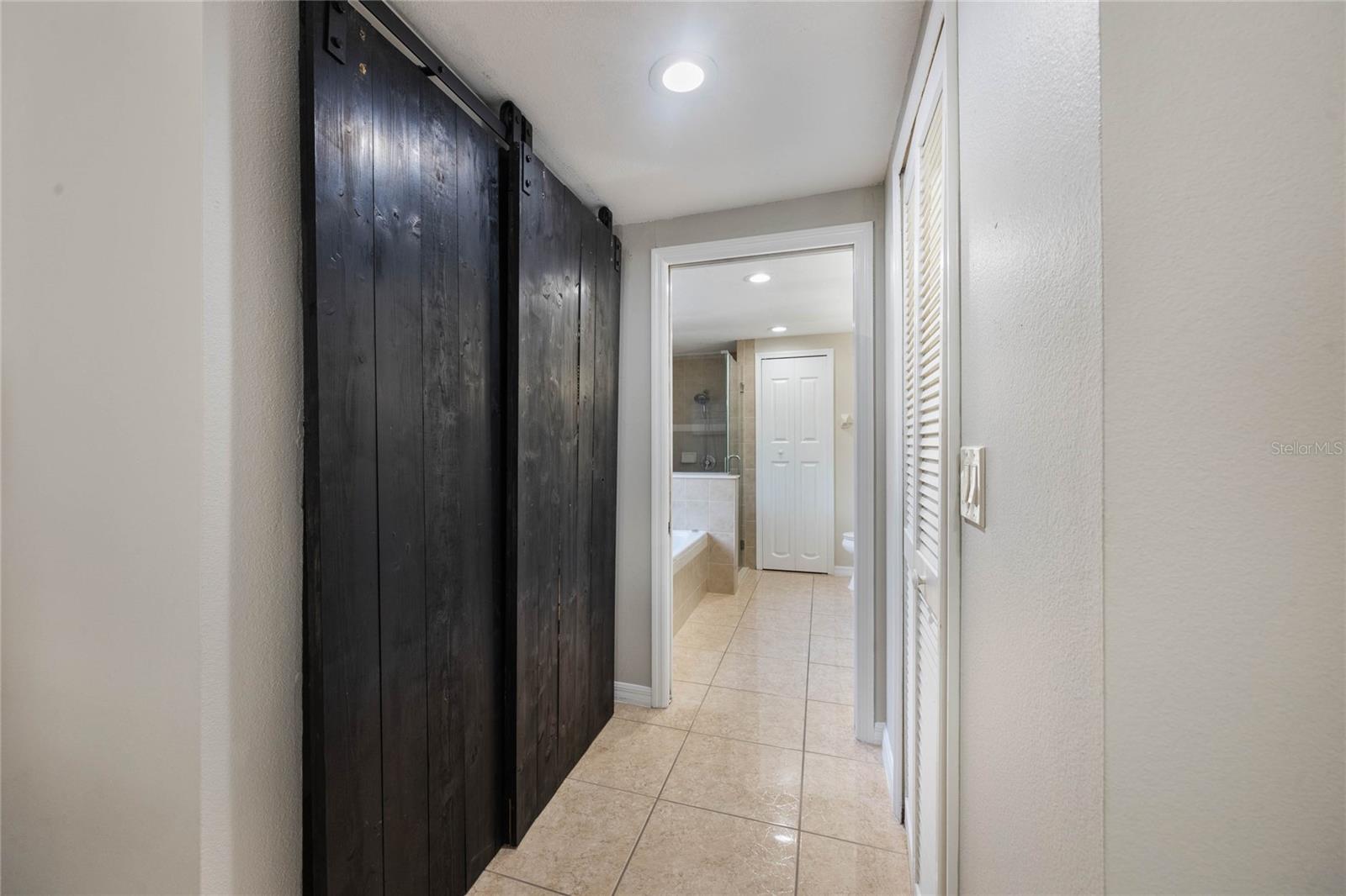 Image 26 of 50 For 11944 Cheltinham Drive