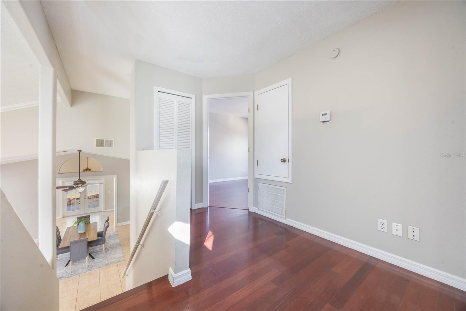 Image 32 of 50 For 11944 Cheltinham Drive