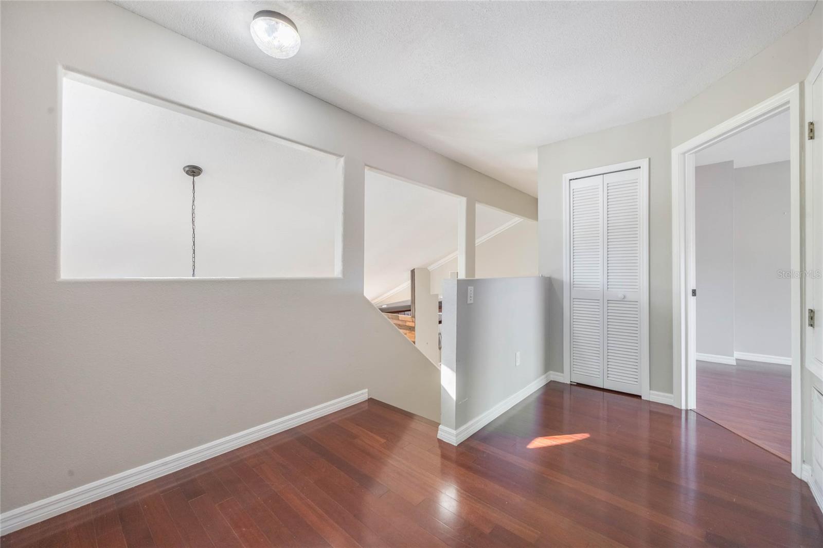 Image 33 of 50 For 11944 Cheltinham Drive