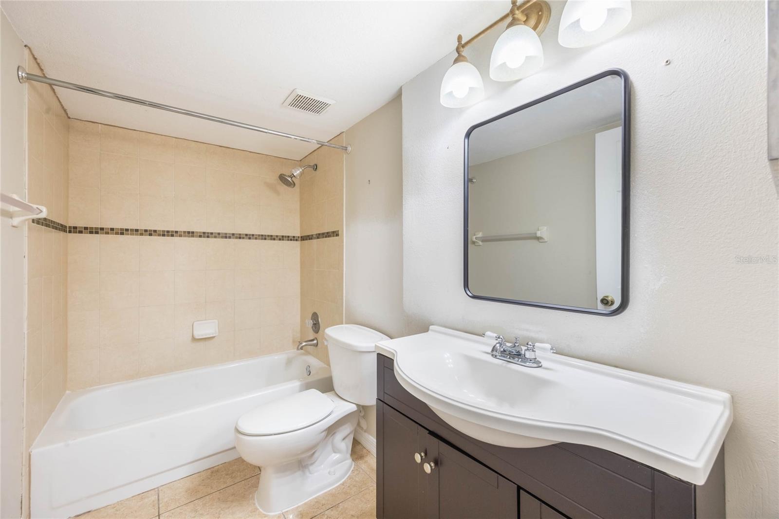 Image 38 of 50 For 11944 Cheltinham Drive
