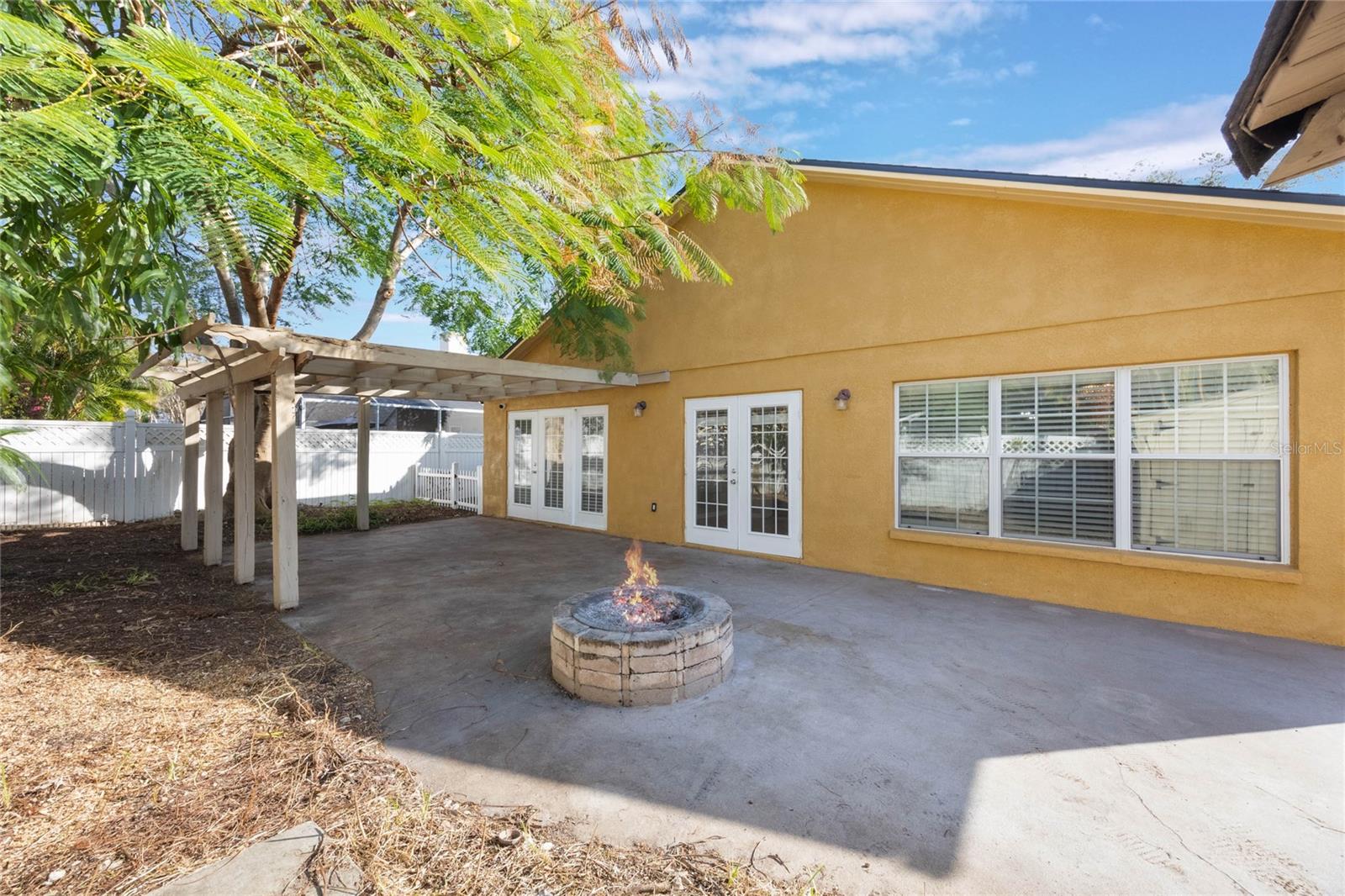 Image 40 of 50 For 11944 Cheltinham Drive