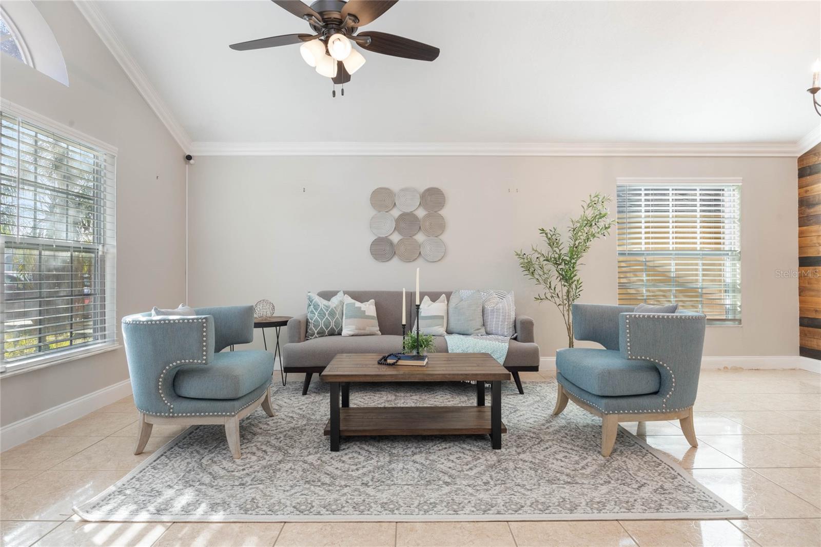 Image 7 of 50 For 11944 Cheltinham Drive