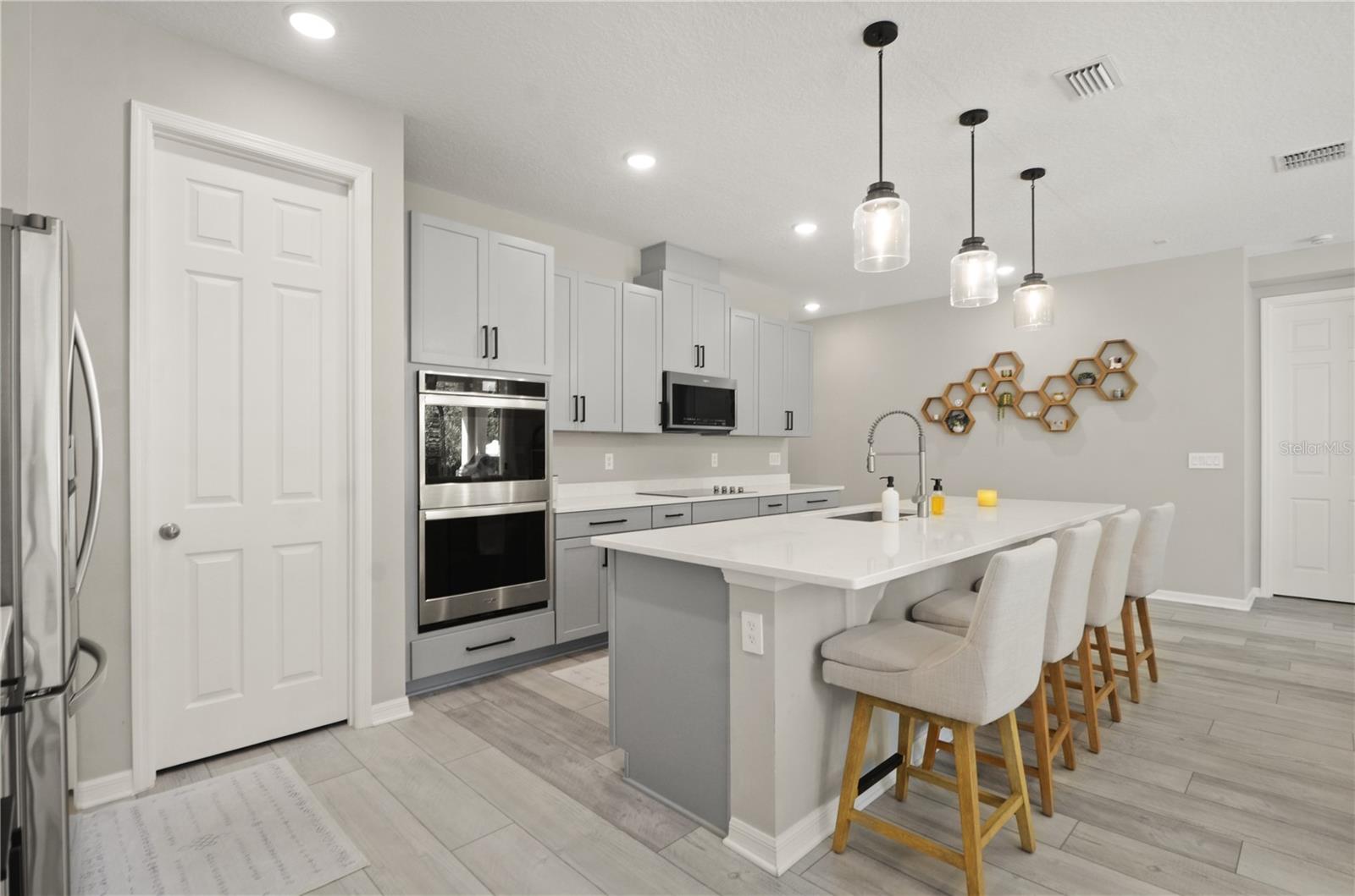 Image 11 of 28 For 11333 Port Place